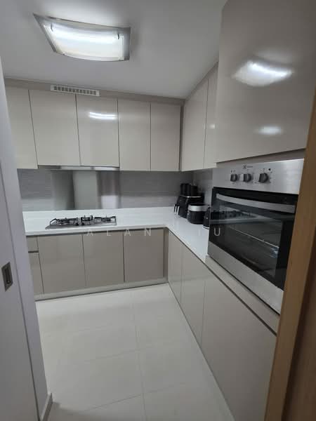 Blossom Residences, 30 Segar Road, 3 Bedrooms, 1,055 sqft, Executive Condominium For Sale, by Alan Liu, 500116229 - Kitchen - PropertyGuru.com.sg