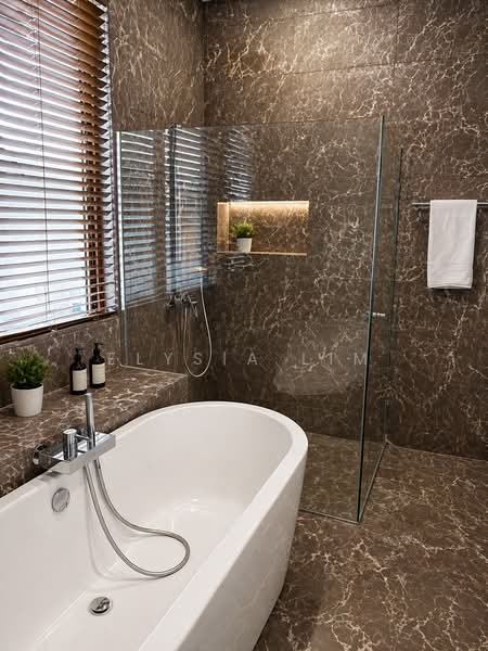 ⭐️Modern Terrace House for Rent @ Woo Mon Chew Road!, East Coast. Siglap. Figaro St. Woo Mon Chew Rd, 3 Bedrooms, 2,350 sqft, Terraced House For Rent, by Elysia Lim, 500116231 - PropertyGuru.com.sg