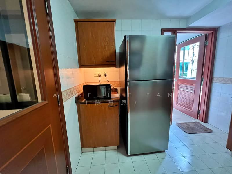 Southaven II, 33 Hindhede Walk, Room Rental, 120 sqft, Condominium For Rent, by Angeline Tan (陈慧恩）, 500116234 - Kitchen - PropertyGuru.com.sg