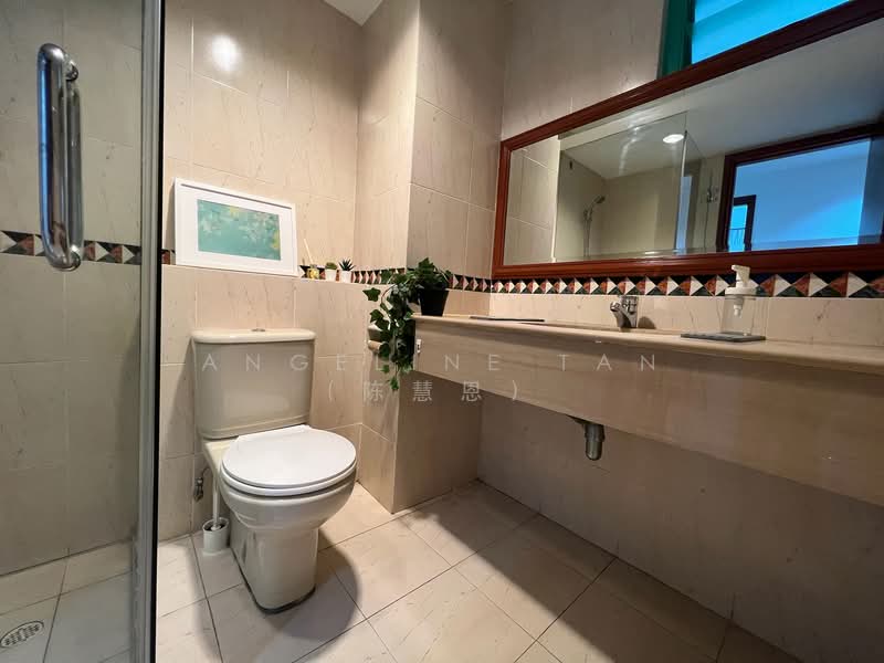 Southaven II, 33 Hindhede Walk, Room Rental, 120 sqft, Condominium For Rent, by Angeline Tan (陈慧恩）, 500116234 - Bathroom - PropertyGuru.com.sg