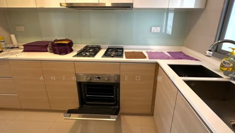 The Scala @ Lorong Chuan, 120 Serangoon Avenue 3, 3 Bedrooms, 1,033 sqft, Condominium For Rent, by Anthea Yeo 杨丽娇, 500116259 - Kitchen - PropertyGuru.com.sg