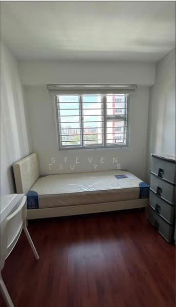 987C Buangkok Green, 987C Buangkok Green, 3 Bedrooms, 1,001 sqft, HDB Flat For Rent, by Steven Tiu Y S, 500116262 - Bedroom - PropertyGuru.com.sg