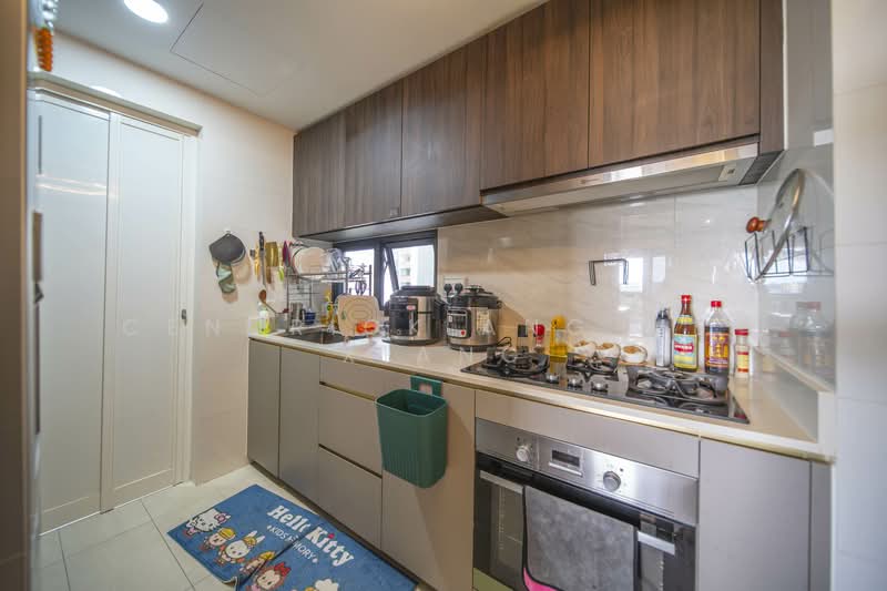 Riverfront Residences, 41 Hougang Avenue 7, 4 Bedrooms, 1,485 sqft, Condominium For Sale, by Cendrick Ang Wei Xiang, 500116278 - Kitchen - PropertyGuru.com.sg