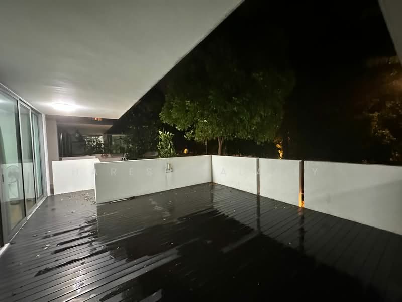 Double Bay Residences, 21A Simei Street 4, Room Rental, 300 sqft, Condominium For Rent, by Haresh Malaney, 500116301 - Balcony - PropertyGuru.com.sg