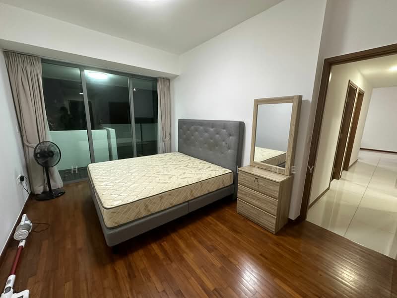 Double Bay Residences, 21A Simei Street 4, Room Rental, 300 sqft, Condominium For Rent, by Haresh Malaney, 500116301 - Bedroom - PropertyGuru.com.sg