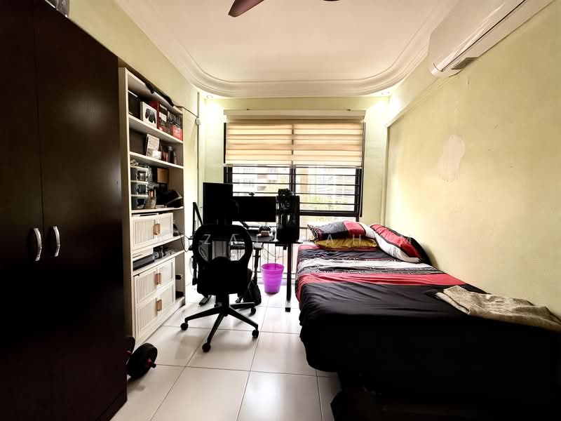 483 Choa Chu Kang Avenue 5, 483 Choa Chu Kang Avenue 5, 4 Bedrooms, 1,291 sqft, HDB Flat For Sale, by Faizal Rahim, 500116311 - Bedroom - PropertyGuru.com.sg