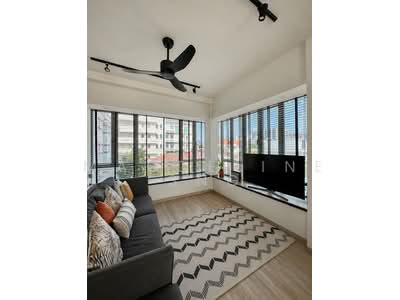 For Rent - Esterina