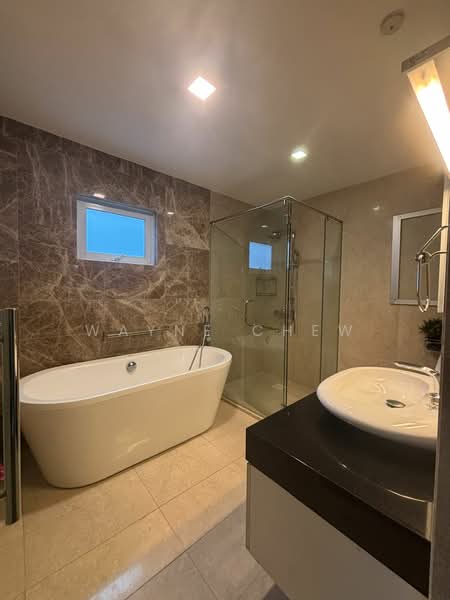 Gallop, Cluny, Tyersall Good Class Bungalow (GCB), Gallop, Cluny, Tyersall Good Class Bungalow (GCB), 7 Bedrooms, 14,845 sqft, Good Class Bungalow For Rent, by Wayne Chew, 500116316 - Bathroom - PropertyGuru.com.sg