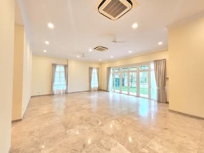 For Rent - Frankel Estate