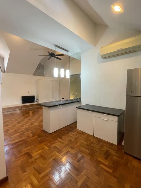 Frankel Estate, Siglap View, Room Rental, 500 sqft, Terraced House For Rent, by Christine Wee, 500116333 - Kitchen - PropertyGuru.com.sg