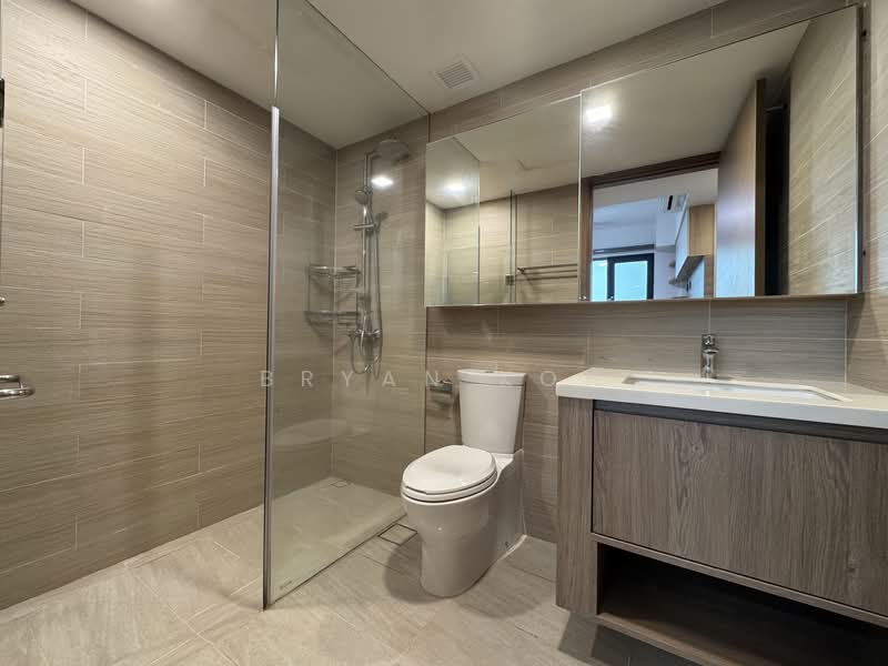 Kingsford Waterbay, 68 Upper Serangoon View, 2 Bedrooms, 678 sqft, Condominium For Rent, by Bryan Koh, 500116337 - Bathroom - PropertyGuru.com.sg