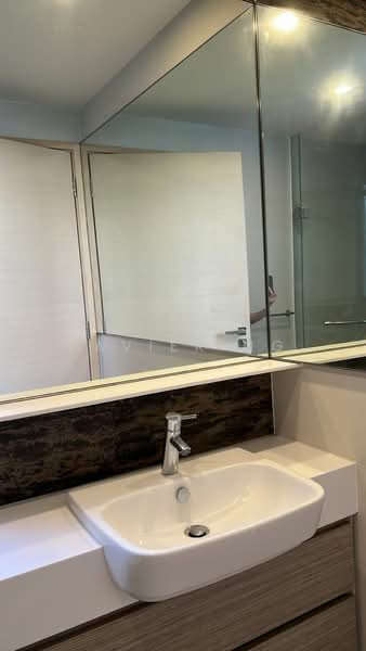The Luxurie, 21 Compassvale Road, 3 Bedrooms, 1,055 sqft, Condominium For Rent, by Xavier Ng, 500116351 - Bathroom - PropertyGuru.com.sg