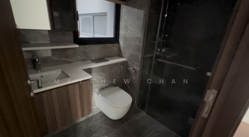 Lentor Modern, 3 Lentor Central, 3 Bedrooms, 990 sqft, Condominium For Sale, by Matthew Chan, 500116355 - Bathroom - PropertyGuru.com.sg