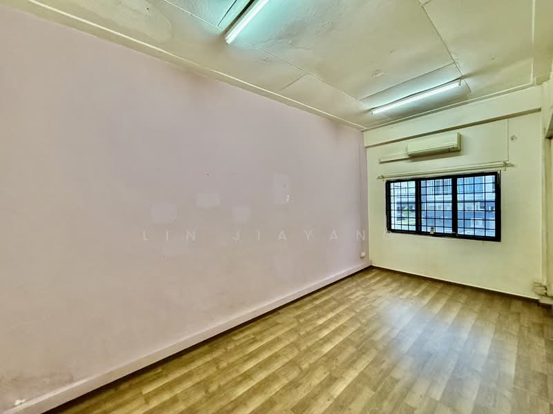 Upper Thomson Road Shop Houses, 272 Upper Thomson Road, 1,195 sqft, Shop / Shophouse For Rent, by Lin Jiayang, 500116361 - Interior - CommercialGuru.com.sg