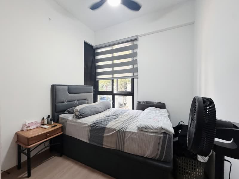 The Jovell, 15 Flora Drive, 3 Bedrooms, 904 sqft, Condominium For Sale, by Rahmat MBA, 500116362 - Bedroom - PropertyGuru.com.sg