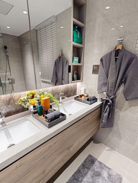 ELTA, 12 Clementi Avenue 1, 5 Bedrooms, 1,776 sqft, Apartment For Sale, by Ray Lim, 500116372 - Bathroom - PropertyGuru.com.sg