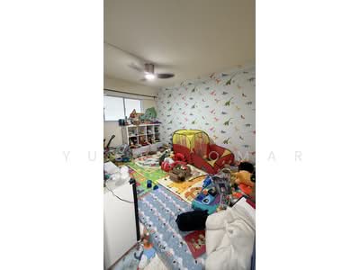 For Sale - 807 Tampines Avenue 4