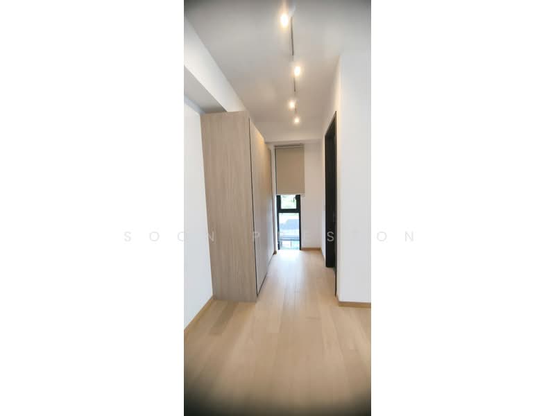 Jervois Mansion, 16 Jervois Close, 4 Bedrooms, 1,539 sqft, Condominium For Rent, by Soon Preston, 500116391 - Corridor - PropertyGuru.com.sg