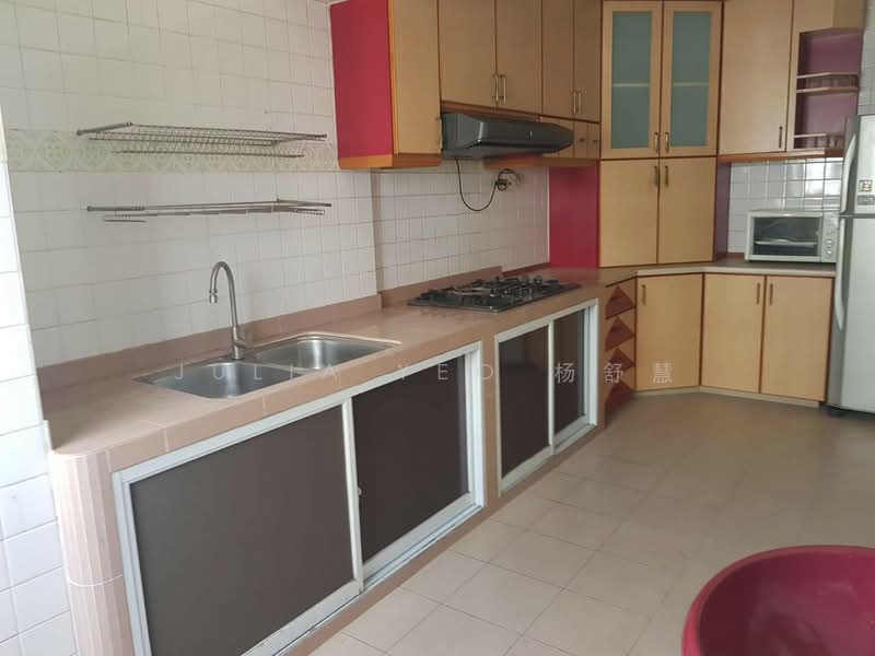 403 Pandan Gardens, 403 Pandan Gardens, 3 Bedrooms, 1,119 sqft, HDB Flat For Sale, by Julia Yeo 杨舒慧, 500116396 - Kitchen - PropertyGuru.com.sg