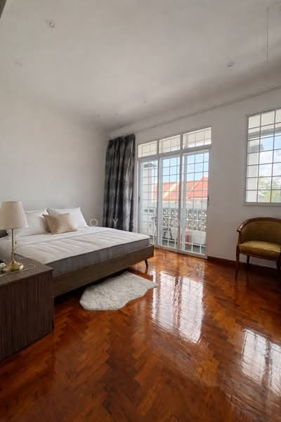 Loyang Villas, Loyang Rise, 5 Bedrooms, 3,000 sqft, Corner Terrace For Sale, by Royston Lim, 500116398 - Bedroom - PropertyGuru.com.sg