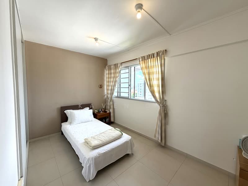 125 Yishun Street 11, 125 Yishun Street 11, 3 Bedrooms, 1,001 sqft, HDB Flat For Sale, by Kaven Oh, 500116404 - Bedroom - PropertyGuru.com.sg