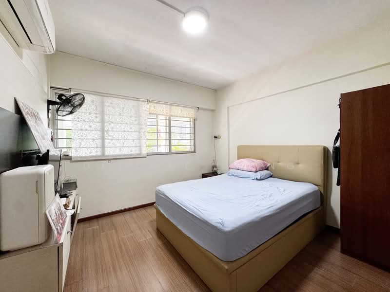 640 Hougang Avenue 8, 640 Hougang Avenue 8, 3 Bedrooms, 1,593 sqft, HDB Flat For Sale, by Desiree Leung, 500116424 - Bedroom - PropertyGuru.com.sg