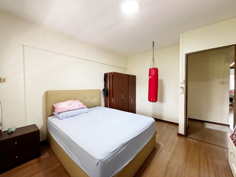 640 Hougang Avenue 8, 640 Hougang Avenue 8, 3 Bedrooms, 1,593 sqft, HDB Flat For Sale, by Desiree Leung, 500116424 - Bedroom - PropertyGuru.com.sg