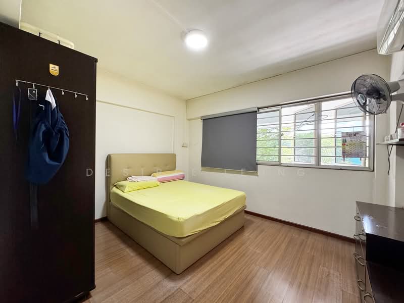 640 Hougang Avenue 8, 640 Hougang Avenue 8, 3 Bedrooms, 1,593 sqft, HDB Flat For Sale, by Desiree Leung, 500116424 - Bedroom - PropertyGuru.com.sg