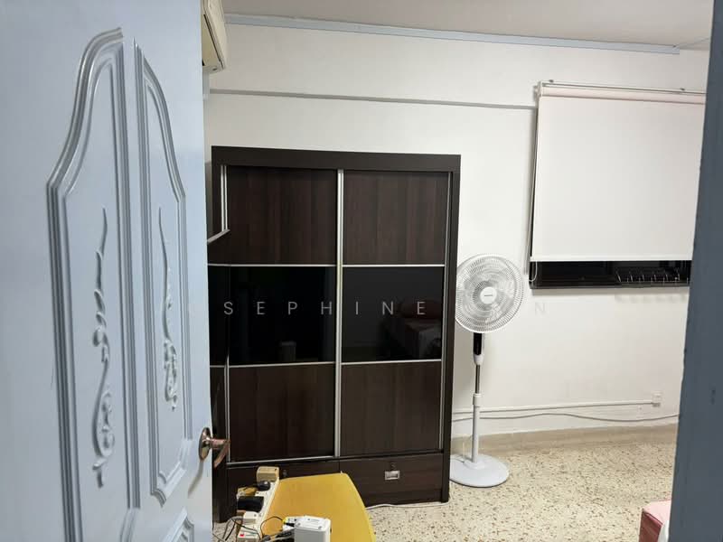 306 Clementi Avenue 4, 306 Clementi Avenue 4, Room Rental, 100 sqft, HDB Flat For Rent, by Josephine Sin, 500116428 - Bedroom - PropertyGuru.com.sg