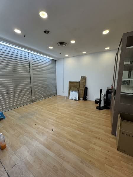 Sim Lim Square, 1 Rochor Canal Road, 150 sqft, Other Retail For Rent, by Charlie Sng, 500116436 - Interior - CommercialGuru.com.sg