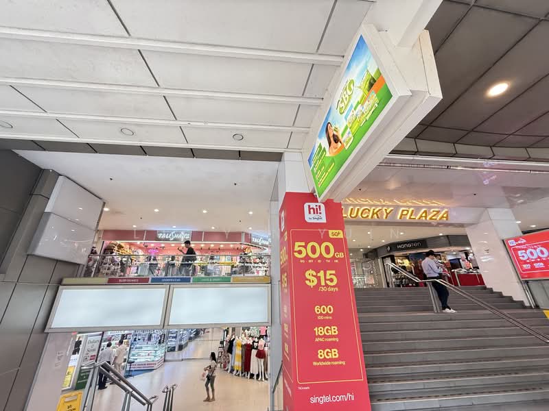 Lucky Plaza, 304 Orchard Road, 231 sqft, Mall Shop For Rent, by Lui Yen Yuin, 500116438 - Exterior - CommercialGuru.com.sg