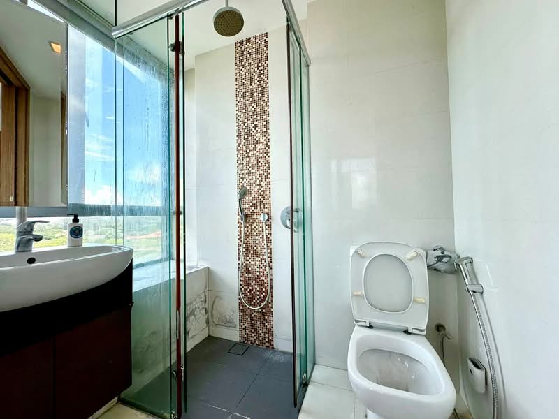 Cosmo, 18 Guillemard Crescent, 2 Bedrooms, 667 sqft, Condominium For Rent, by Stella Zhang, 500116464 - Bathroom - PropertyGuru.com.sg