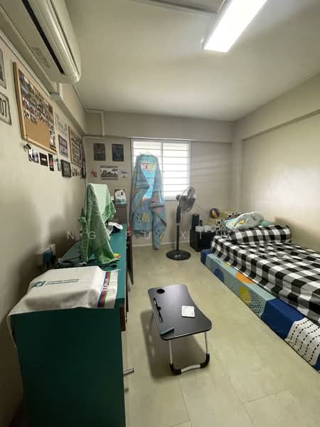 126 Ang Mo Kio Avenue 3, 126 Ang Mo Kio Avenue 3, 2 Bedrooms, 721 sqft, HDB Flat For Rent, by Ng Fu Xing, 500116472 - Bedroom - PropertyGuru.com.sg