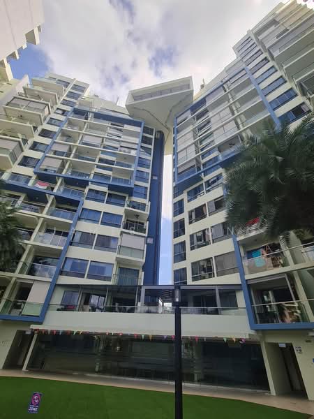 Skies Miltonia, 29 Miltonia Close, 2 Bedrooms, 710 sqft, Condominium For Rent, by James Chong, 500116474 - Exterior - PropertyGuru.com.sg