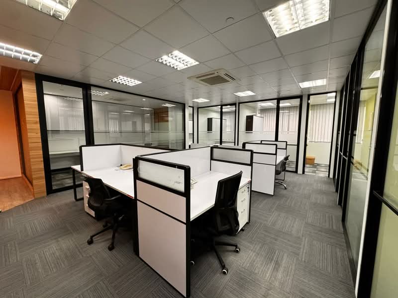 Solstice Business Centre, 23 New Industrial Road, 1,572 sqft, Light Industrial (B1) For Rent, by Robin Ooi, 500116477 - Interior - CommercialGuru.com.sg