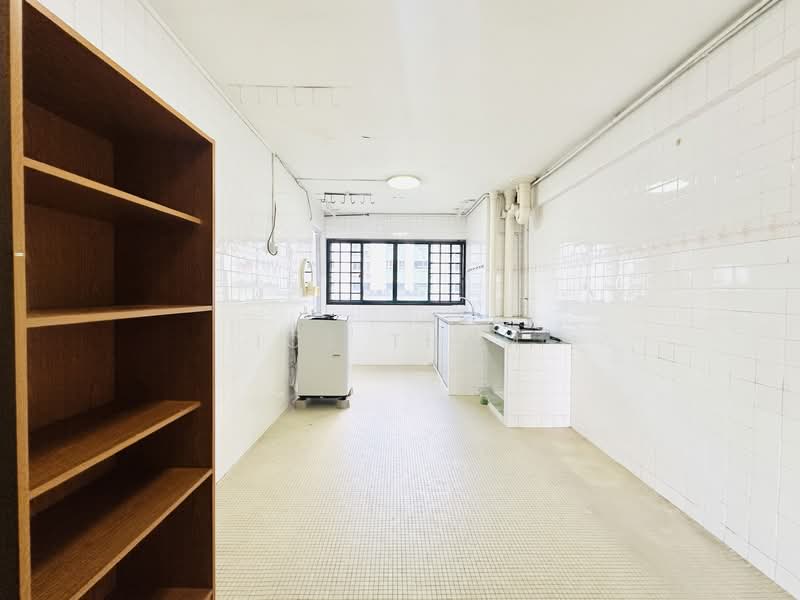 150 Ang Mo Kio Avenue 5, 150 Ang Mo Kio Avenue 5, 2 Bedrooms, 732 sqft, HDB Flat For Rent, by Ice Tham, 500116482 - Kitchen - PropertyGuru.com.sg