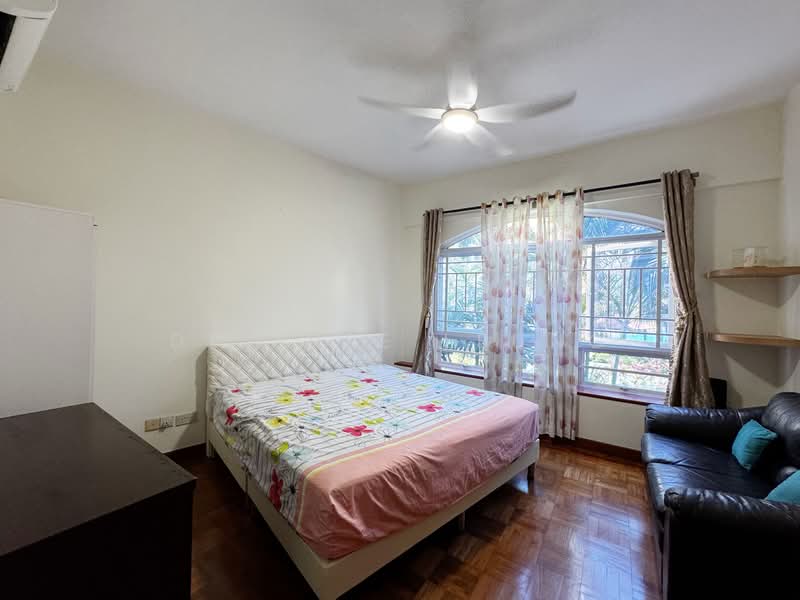 The Tropica, 51 Tampines Avenue 1, 3 Bedrooms, 1,237 sqft, Condominium For Rent, by Desiree Leung, 500116487 - Bedroom - PropertyGuru.com.sg