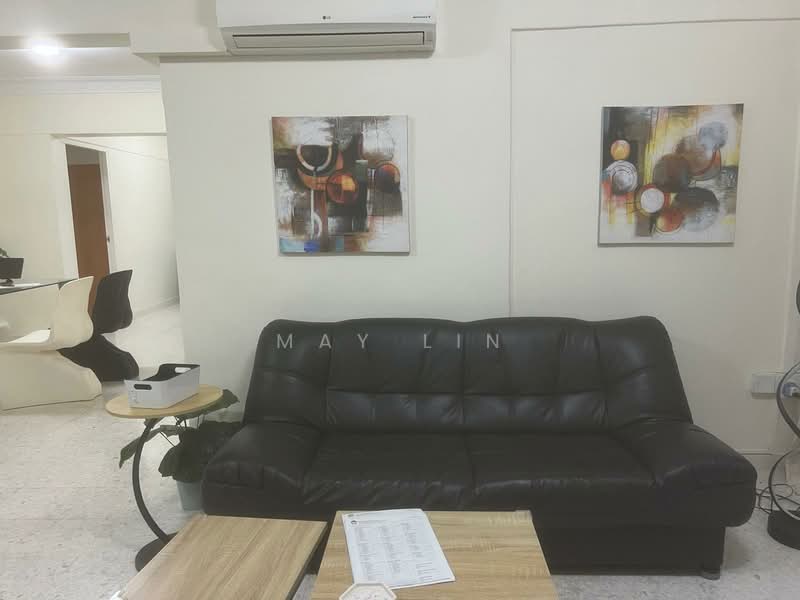 505 Bedok North Avenue 3, 505 Bedok North Avenue 3, 2 Bedrooms, 1,100 sqft, HDB Flat For Rent, by May Lin, 500116491 - Living Room - PropertyGuru.com.sg