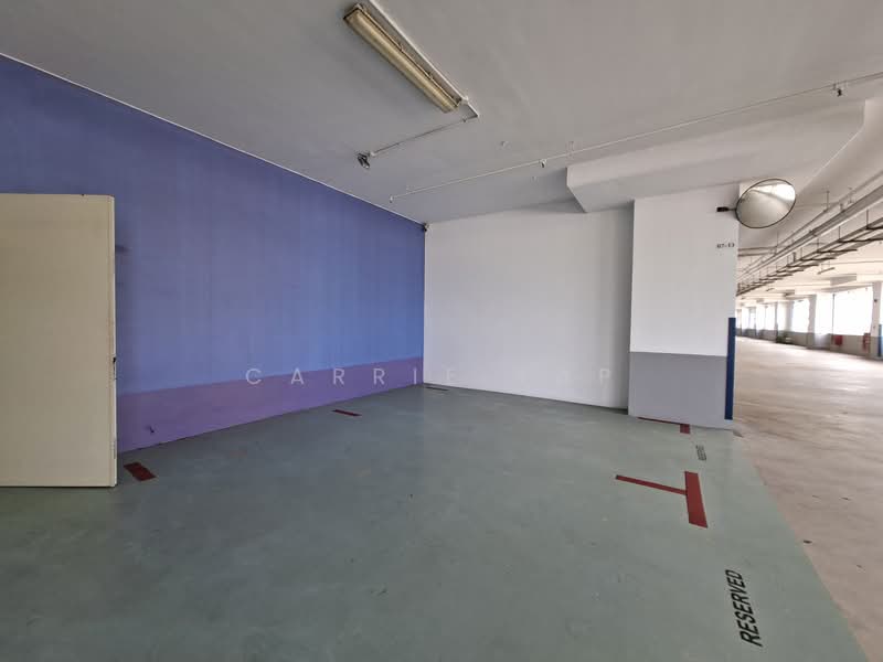 Tradehub 21, 8 Boon Lay Way, 1,808 sqft, Light Industrial (B1) For Sale, by Carrie Yap, 500116497 - Car Park - CommercialGuru.com.sg