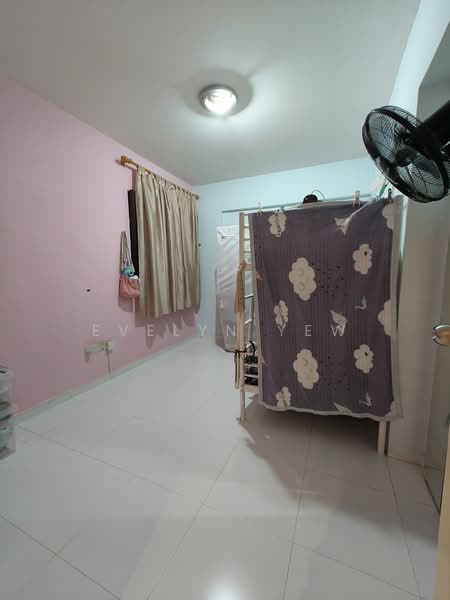 324D Sengkang East Way, 324D Sengkang East Way, 3 Bedrooms, 969 sqft, HDB Flat For Sale, by Evelyn Yew, 500116506 - Bedroom - PropertyGuru.com.sg
