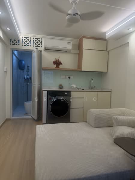 3 Jalan Batu, 3 Jalan Batu, Studio, 200 sqft, HDB Flat For Rent, by Grace Ho, 500116507 - Bathroom - PropertyGuru.com.sg