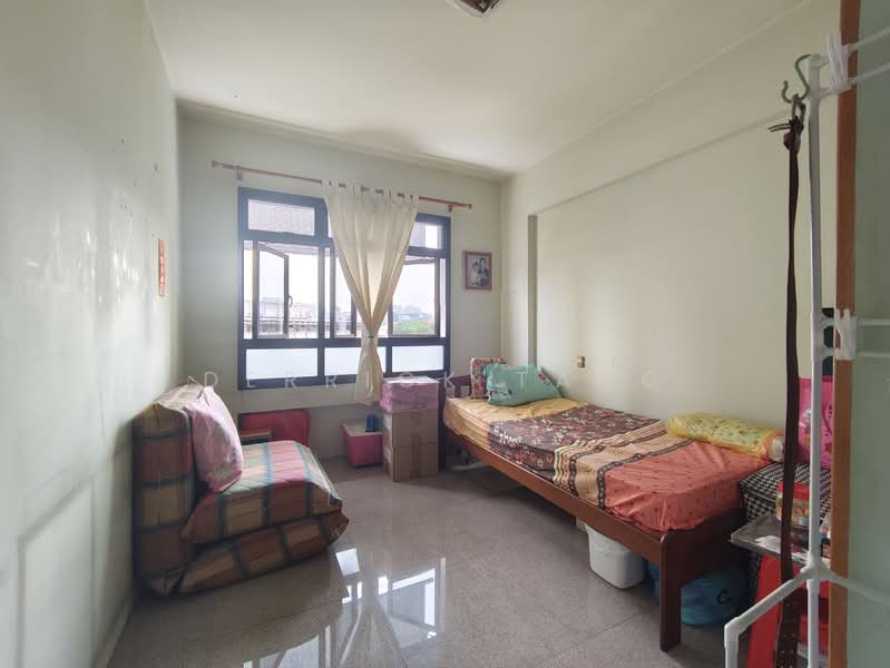 73A Redhill Road, 73A Redhill Road, 3 Bedrooms, 1,238 sqft, HDB Flat For Sale, by Derrick Tang, 500116509 - Common Bedroom 1 - PropertyGuru.com.sg