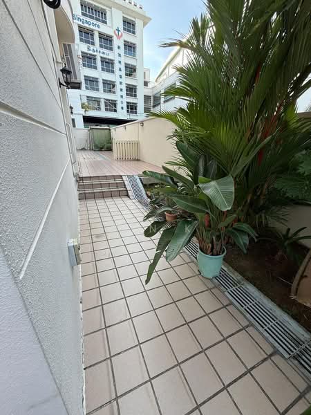 Barker Road, Barker Road, 3 Bedrooms, 2,500 sqft, Corner Terrace For Rent, by Ben K, 500116512 - Exterior - PropertyGuru.com.sg