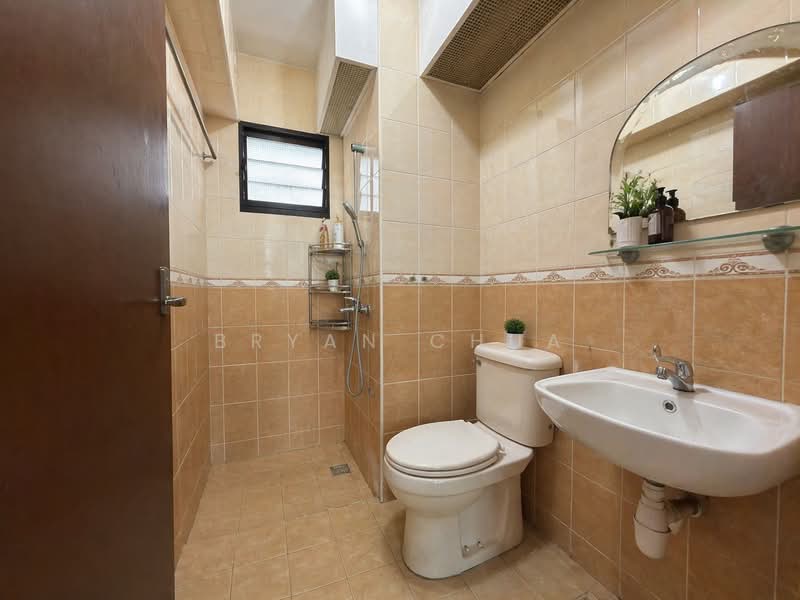 31 Eunos Crescent, 31 Eunos Crescent, 3 Bedrooms, 1,001 sqft, HDB Flat For Sale, by Bryan Chua, 500116519 - Bathroom - PropertyGuru.com.sg