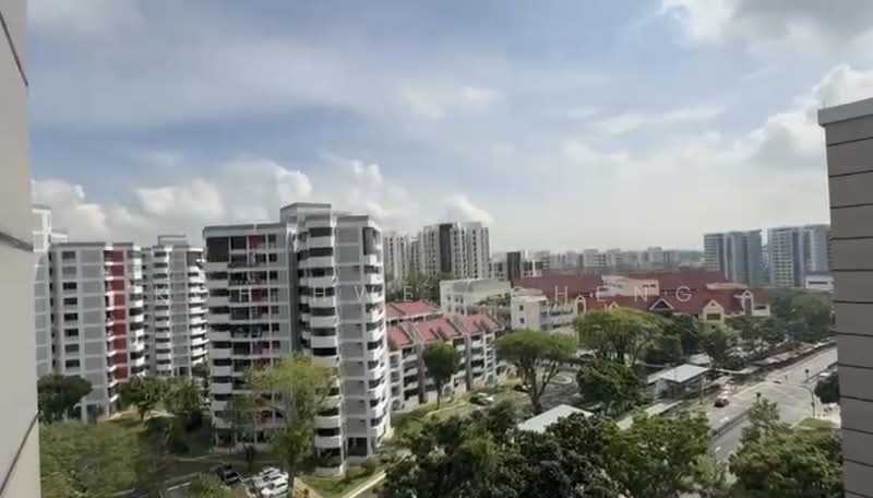 620 Ang Mo Kio Avenue 9, 620 Ang Mo Kio Avenue 9, 3 Bedrooms, 1,302 sqft, HDB Flat For Sale, by Koh Hwee Cheng, 500116531 - View from bedroom - Exterior - PropertyGuru.com.sg
