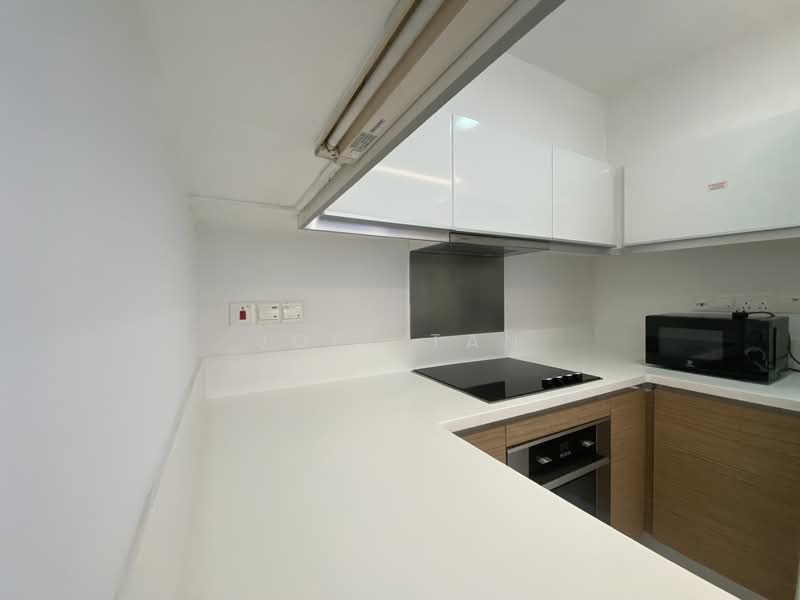 Marina Bay Residences, 18 Marina Boulevard, 1 Bedroom, 753 sqft, Condominium For Rent, by Joel Tan, 500116533 - Kitchen - PropertyGuru.com.sg