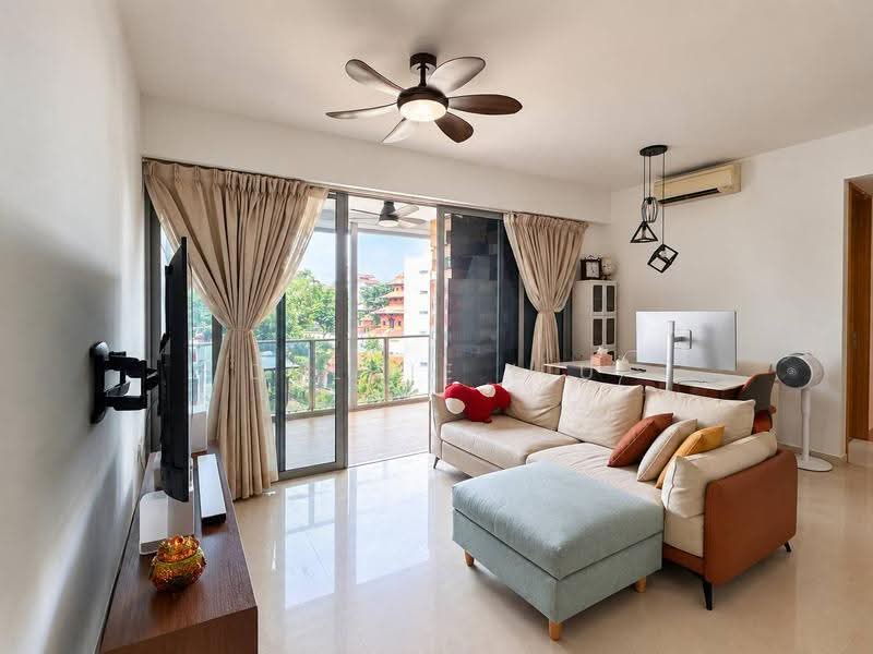 Bartley Ridge, 36 Mount Vernon Road, Macpherson / Potong Pasir, 3 Bedrooms, 980 sqft, Condominium For Sale, by Dulcie Liu, 500116556 - Living Room - PropertyGuru.com.sg