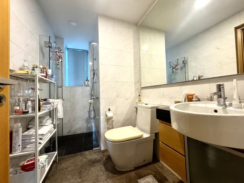 Paterson Residence, 83 Paterson Road, 4 Bedrooms, 1,496 sqft, Condominium For Rent, by Seow Yun Ye (Bob), 500116561 - Bathroom - PropertyGuru.com.sg