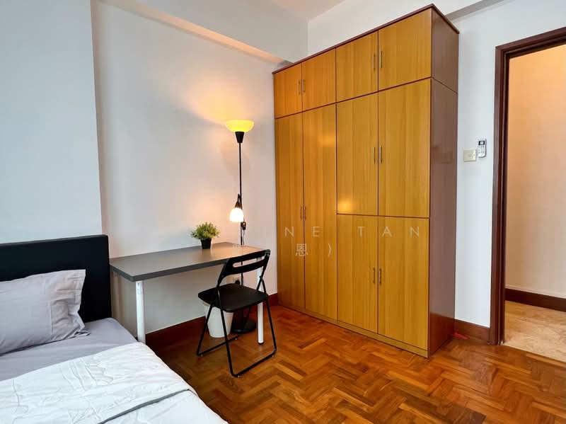 Parc Oasis, 49 Jurong East Avenue 1, Room Rental, 100 sqft, Condominium For Rent, by Angeline Tan (陈慧恩), 500116562 - Bedroom - PropertyGuru.com.sg