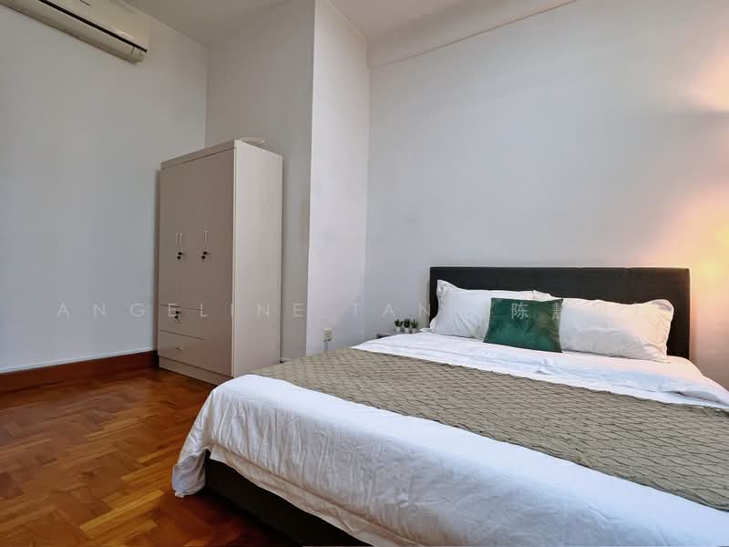 Parc Oasis, 49 Jurong East Avenue 1, Room Rental, 120 sqft, Condominium For Rent, by Angeline Tan (陈慧恩), 500116562 - Bedroom - PropertyGuru.com.sg
